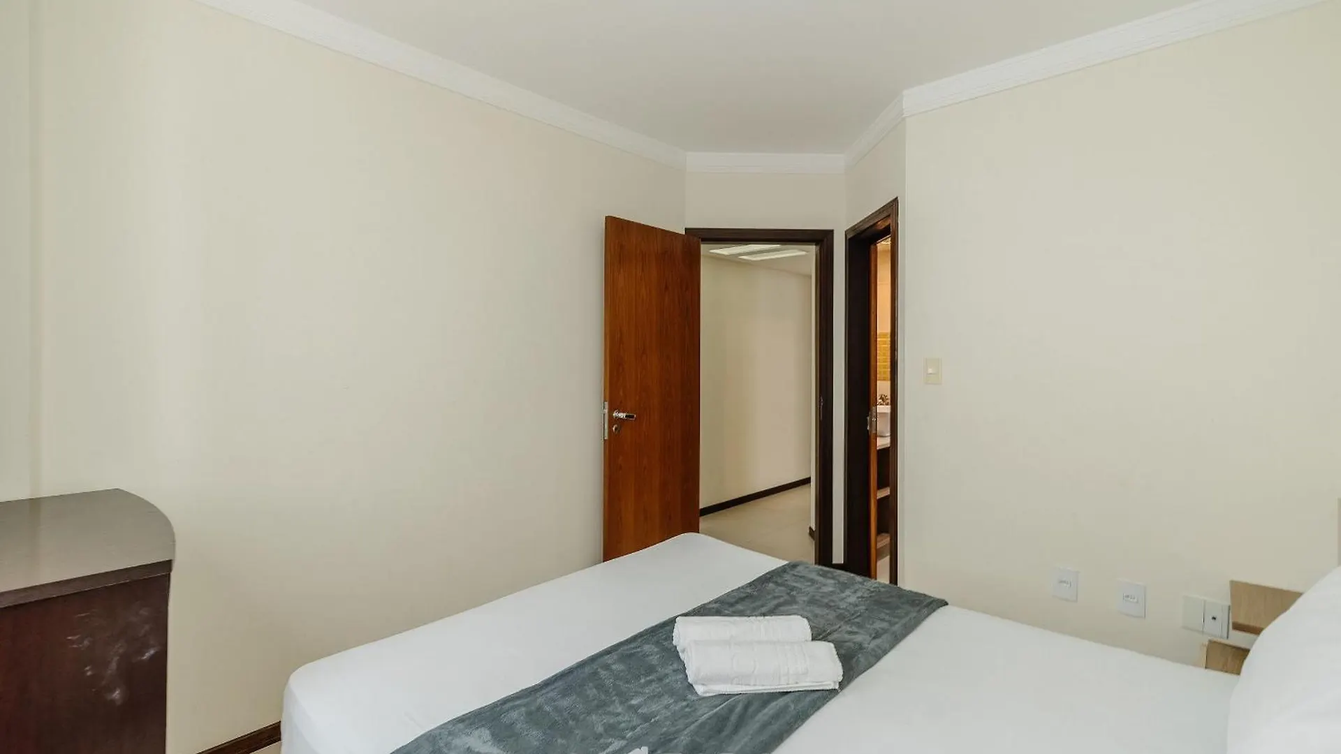 Apto Vista Mar C/ Churrasq. A 50M Da Praia Att0602 Итапема Апартаменты