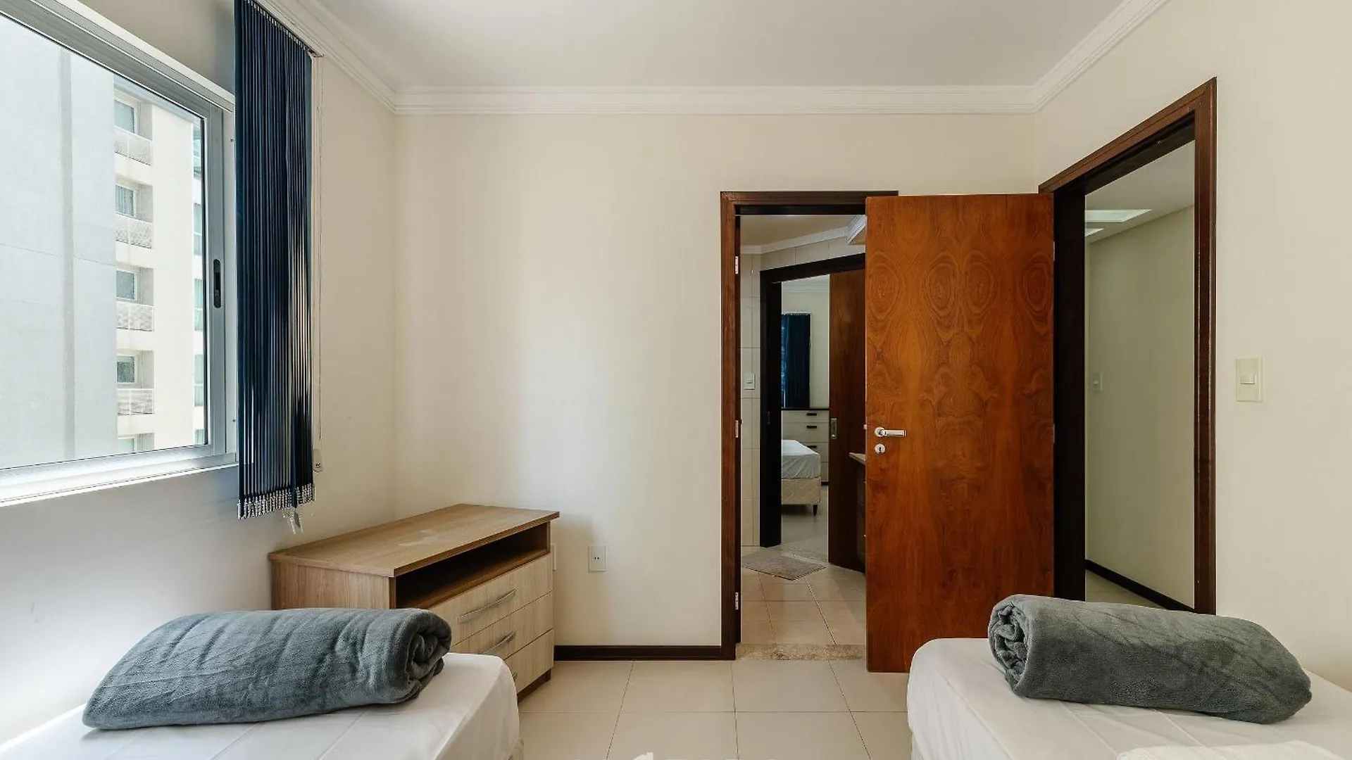 Апартаменты Apto Vista Mar C/ Churrasq. A 50M Da Praia Att0602 Итапема Бразилия