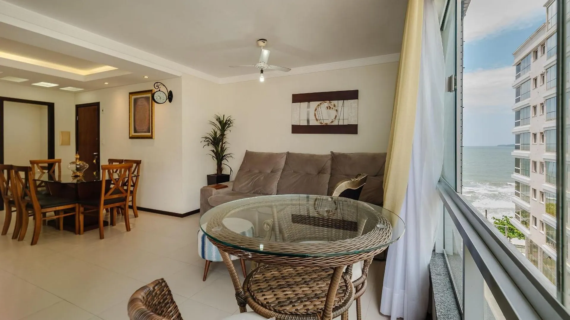 Apto Vista Mar C/ Churrasq. A 50M Da Praia Att0602 Итапема